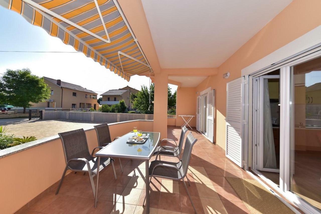 Apartments Medanic - Private Pool Privlaka  Esterno foto
